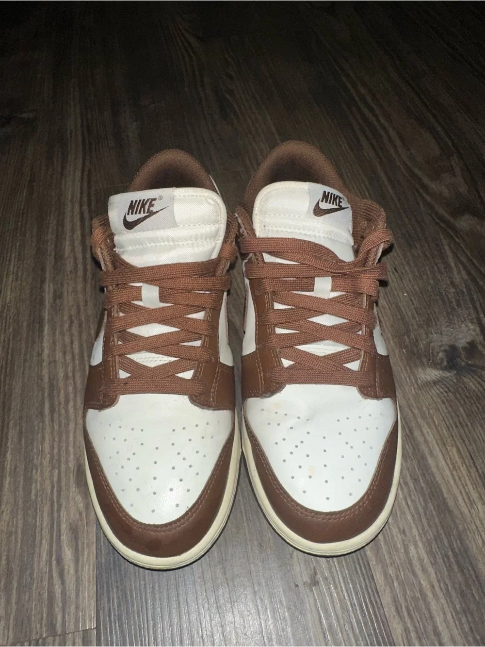 Nike low top